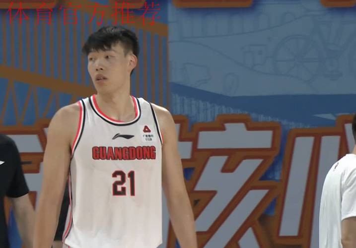 朱芳雨赌对了!广东第一锋线没有离队,近10年内天赋最强三号位! 朱芳雨赌对了!广东第一锋线没有离队,近10年内天赋最强三号位!